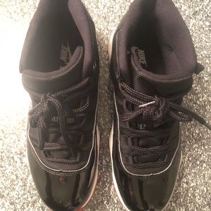 Breds 11s new orange citrus 9.5